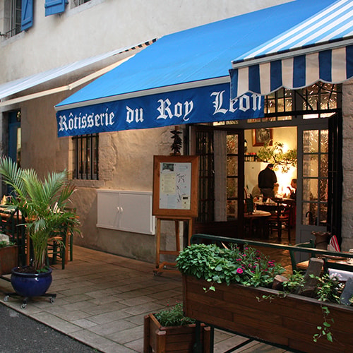 Table dressée au restaurant du Roy Léon à Bayonne